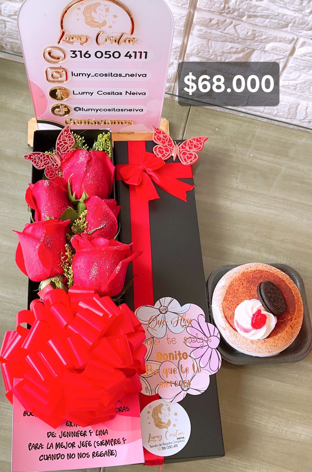 10. FLORES NATURALES 🌹 $68.000🌹 FLORES EN CAJA Y TORTA.